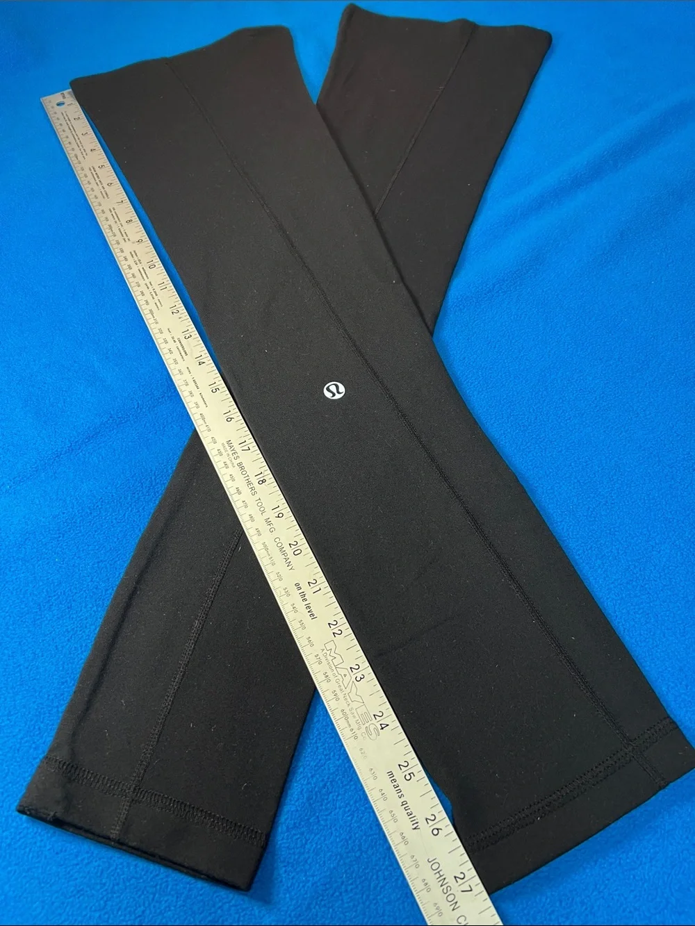 Lululemon Thigh High Leg Warmers 27” (sz 4)